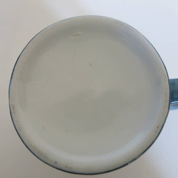 MAINE Coffee Mug Basket of Blueberries Rustic Farmhouse Style 8.5 Ounces - Picture 8 of 8